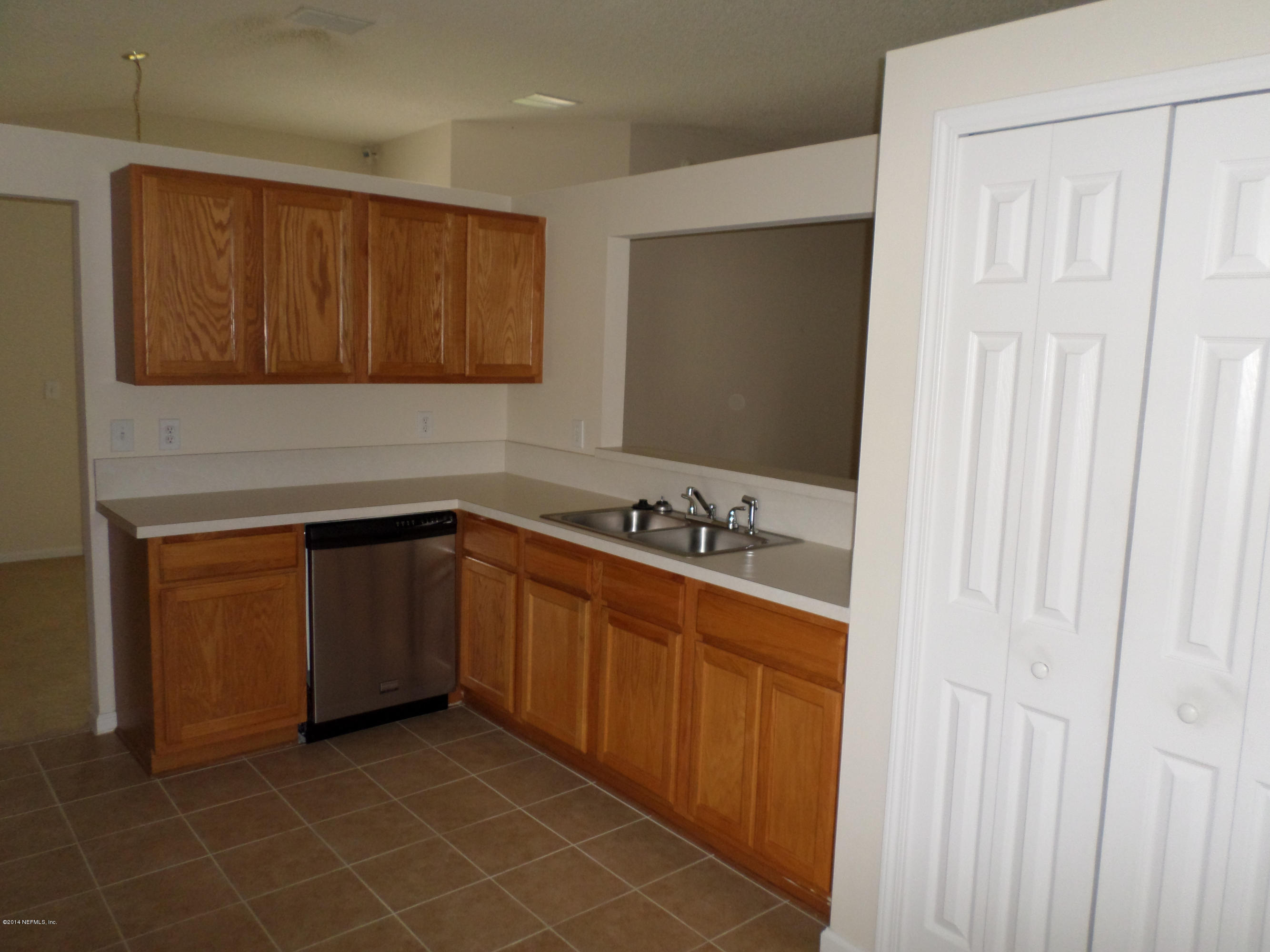 1430 Runes Court Middleburg, FL 32068 - Photo 5 of 17 Kitchen 2