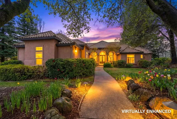 $859,000 | 13482 Tierra Heights Road, Redding, CA 96003