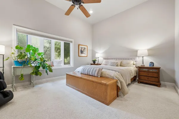 $834,900 | 13482 Tierra Heights Road, Redding, CA 96003