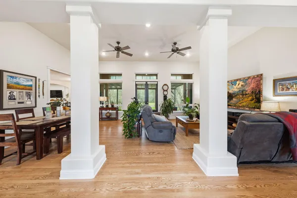 $834,900 | 13482 Tierra Heights Road, Redding, CA 96003