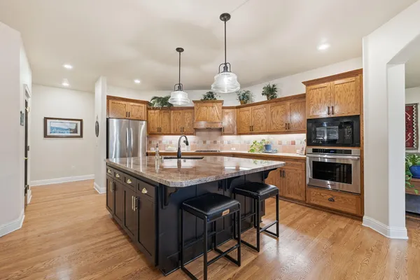 $834,900 | 13482 Tierra Heights Road, Redding, CA 96003