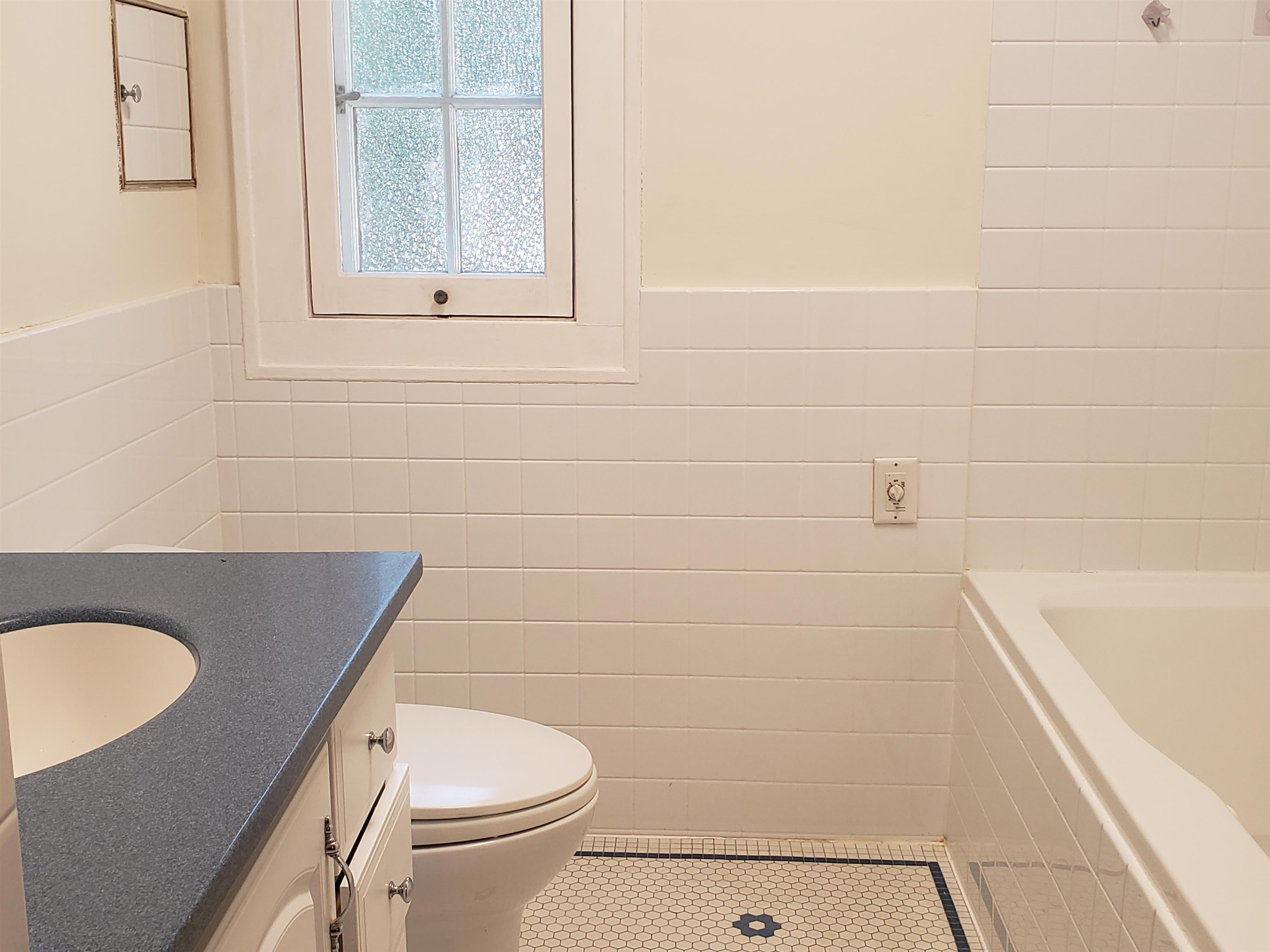 2121 Regent Street Madison, WI 53726 - Photo 20 of 39