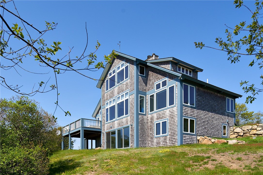 1312 Cooneymus Road Block Island, RI 02807 - Photo 2 of 24