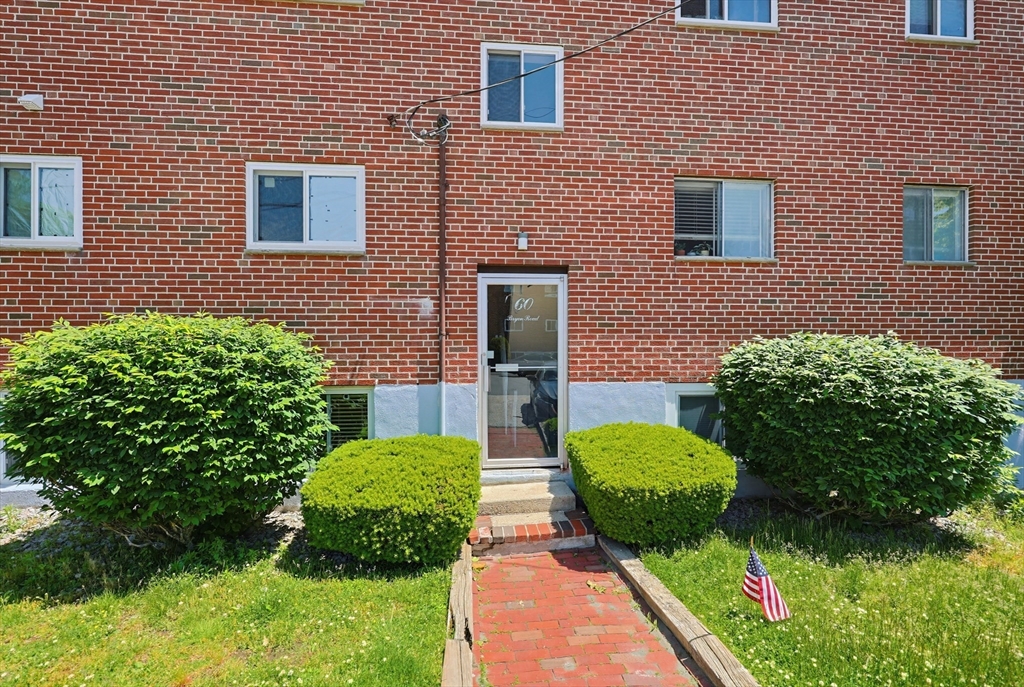 60 Bryon Road, Unit 1 Chestnut Hill, MA 02467 - Photo 11 of 12 Gallery Image 11