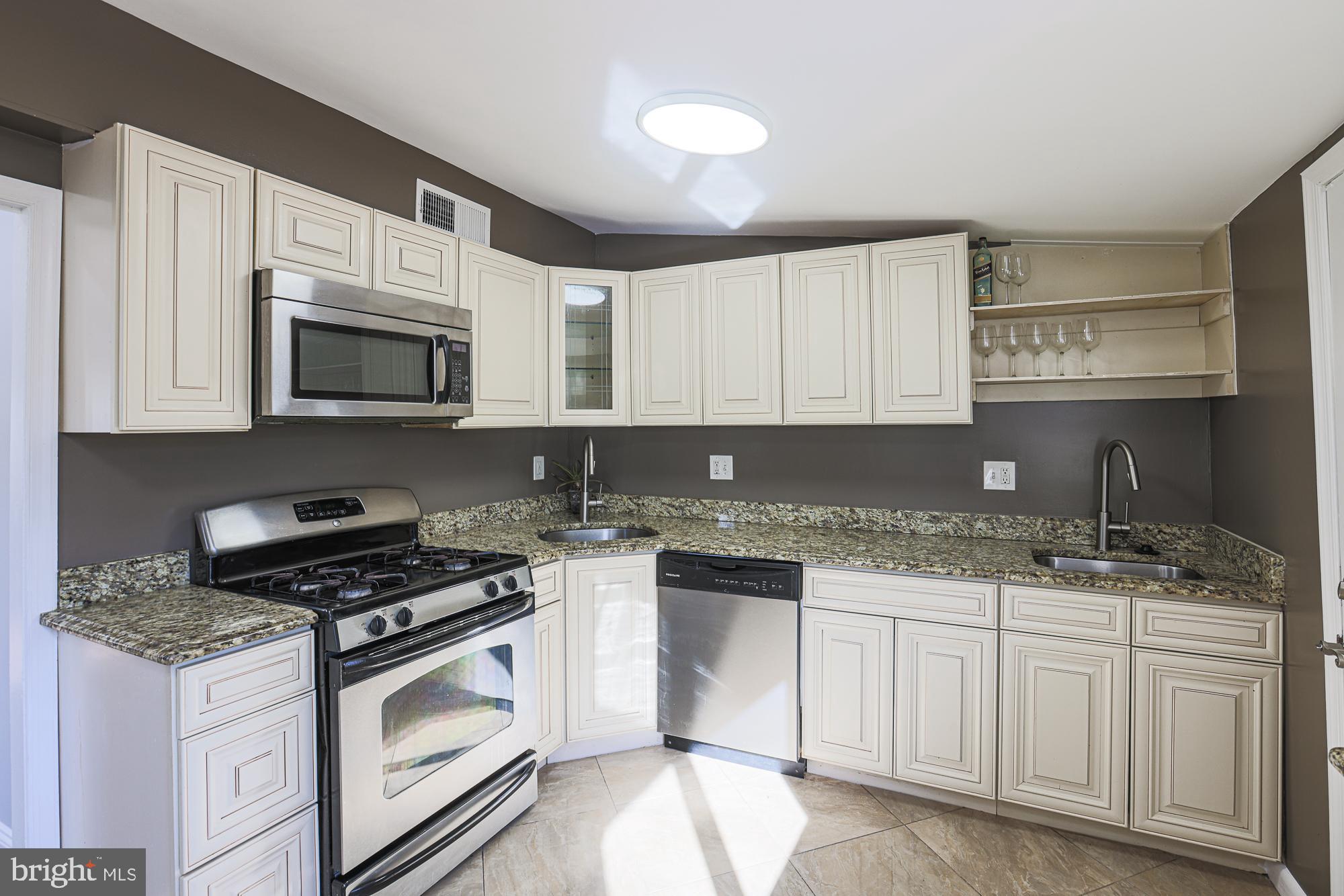 2507 Taney Road Baltimore, MD 21209 - Photo 22 of 58