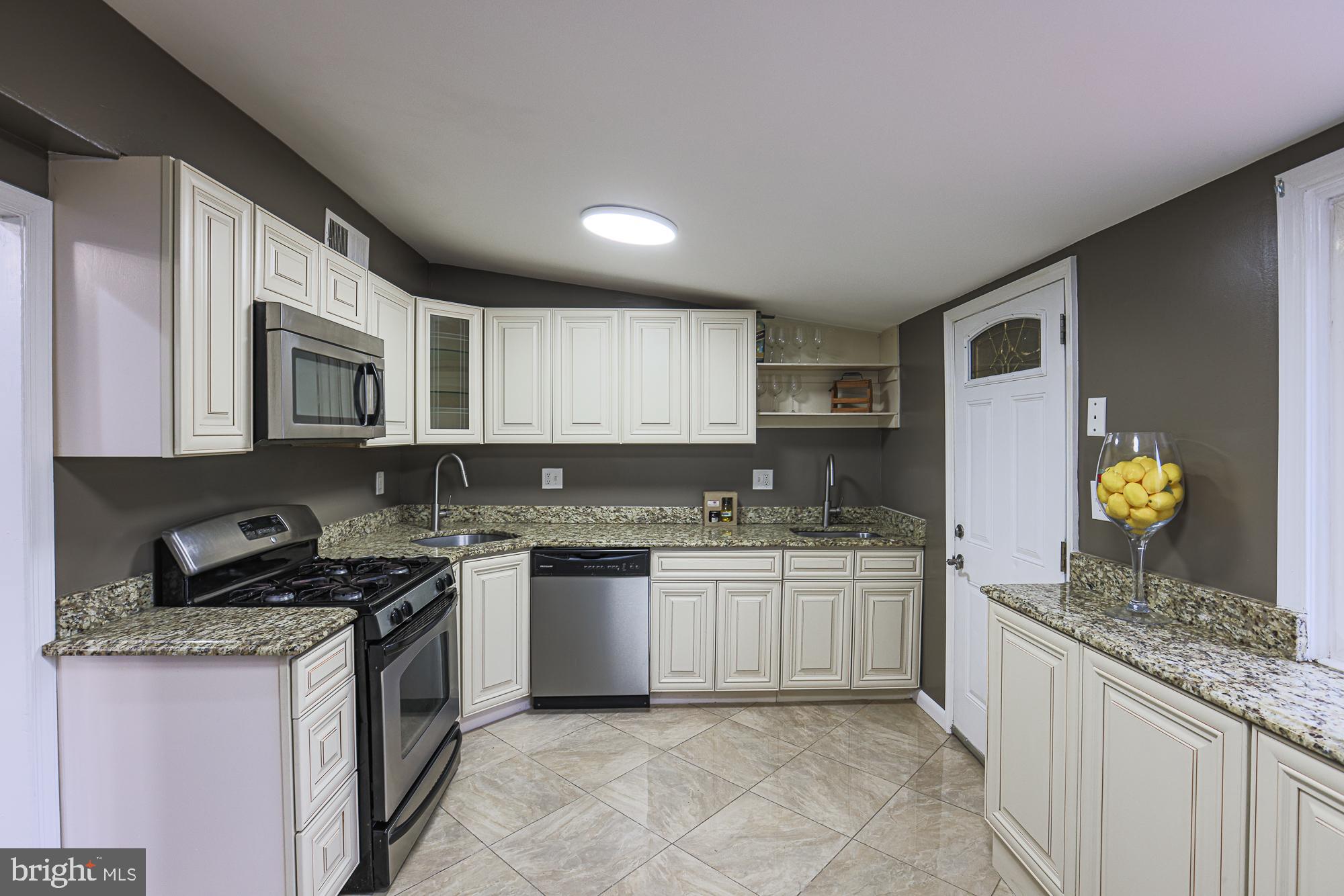 2507 Taney Road Baltimore, MD 21209 - Photo 51 of 58