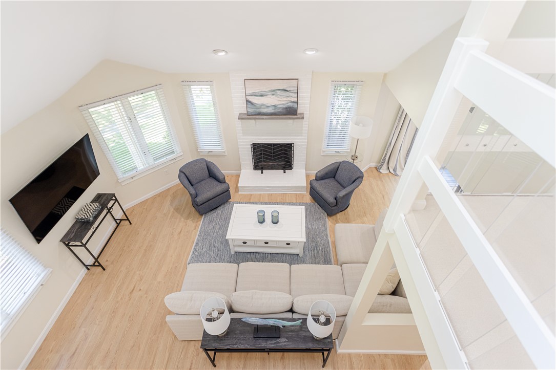 112 Harrison Avenue, Unit B Newport, RI 02840 - Photo 7 of 29 Unit B