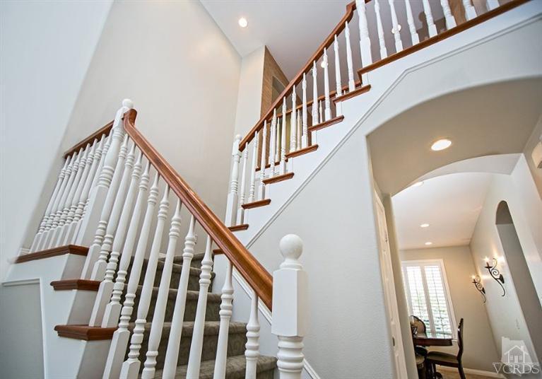 14303 Peach Hill Road Moorpark, CA 93021 - Photo 23 of 41 a view of entryway and hall