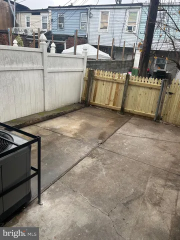 a view of a storage & utility room