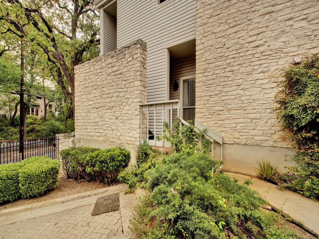 2520 Quarry Road, Unit 102 Austin, TX 78703 - Photo 1 of 1 Gallery Image 1