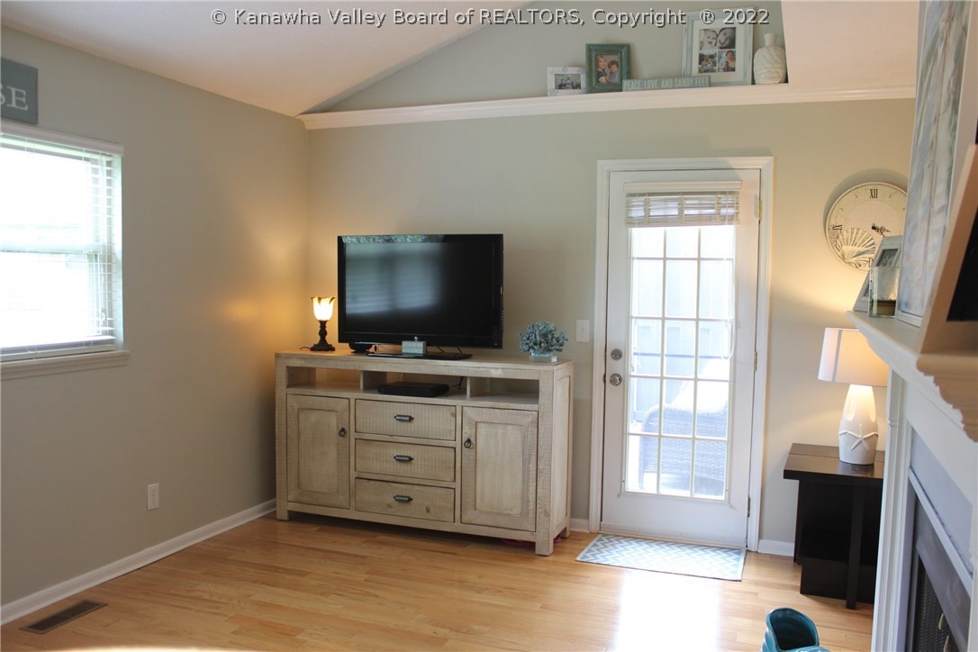 101 Flintlock Road Charleston, WV 25314 - Photo 5 of 29 Gallery Image 5