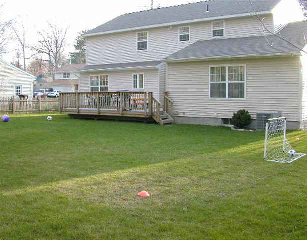 31 Maywood Road Bethlehem, NY 12054 - Photo 8 of 9 Photo 8