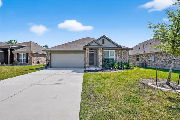 $1,995 | 14371 North Summerchase Circle, Willis, TX 77318