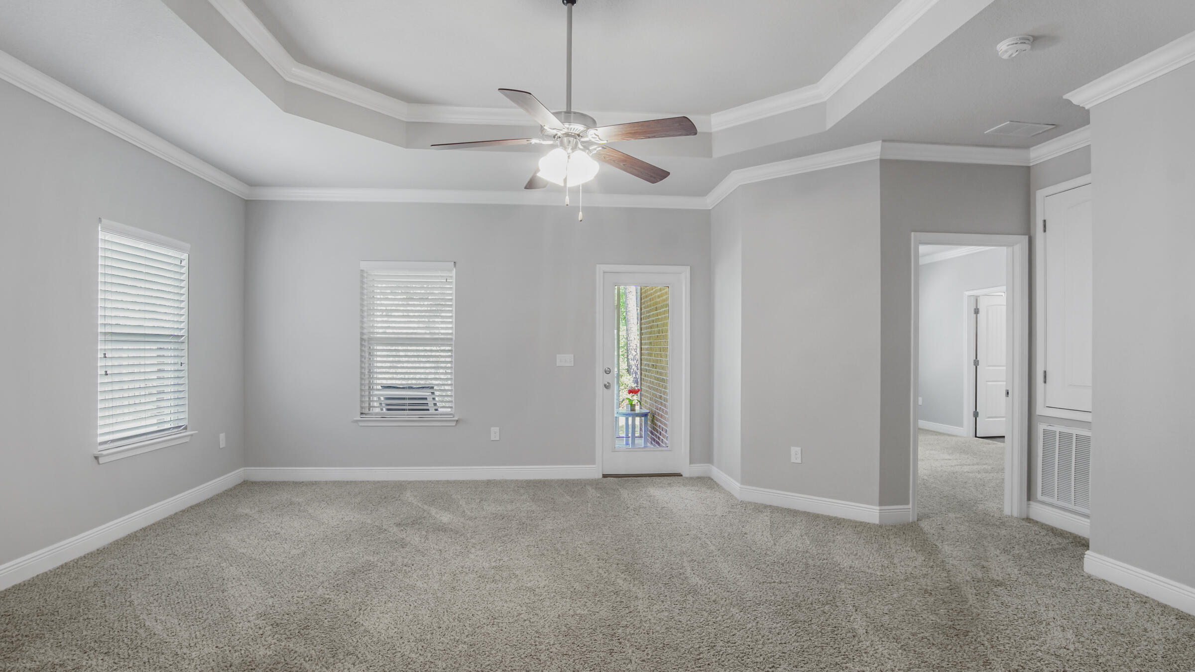 303 Whitman Way Freeport, FL 32439 - Photo 11 of 51 DSC07892