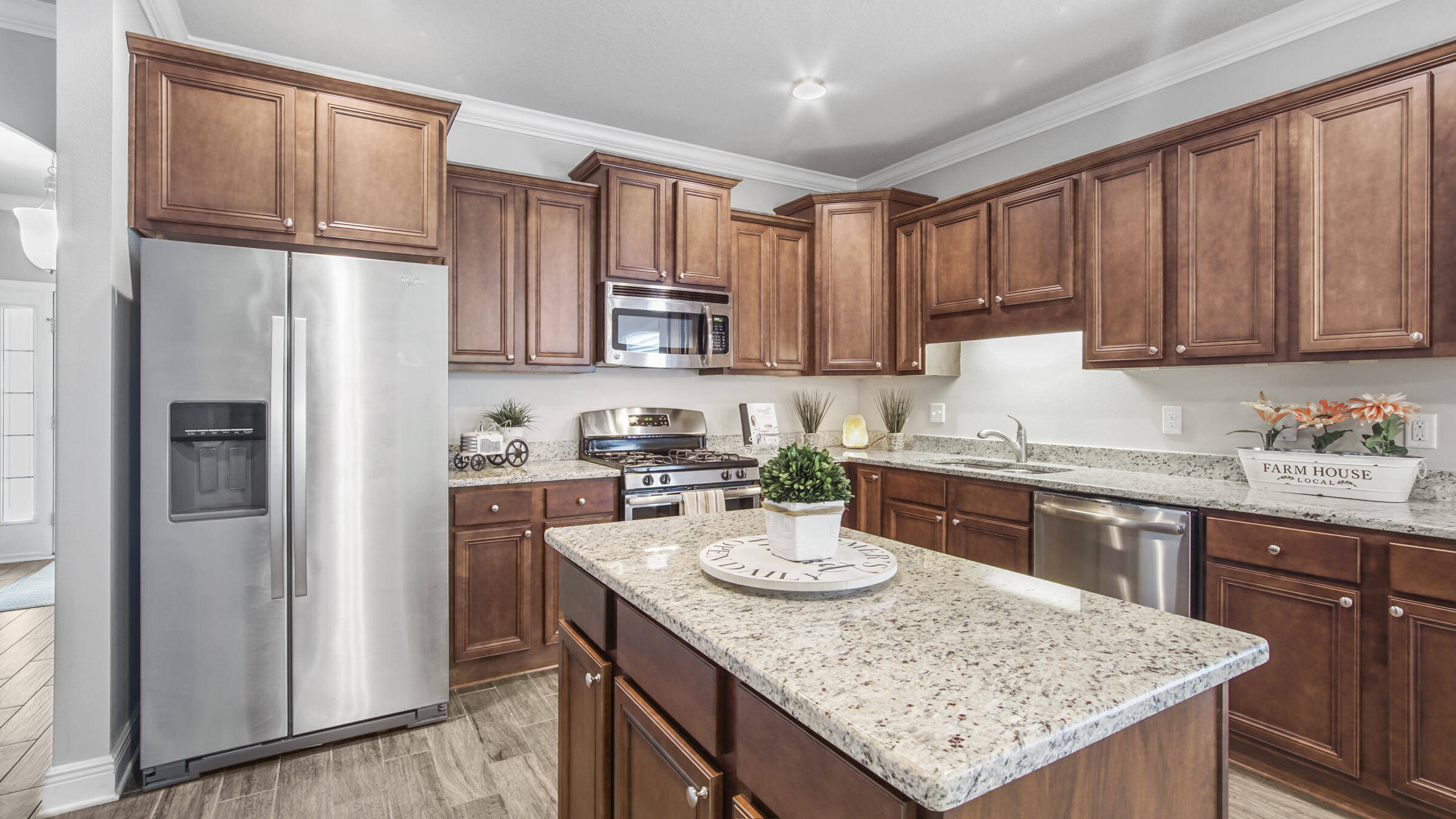 303 Whitman Way Freeport, FL 32439 - Photo 6 of 51 DSC07880