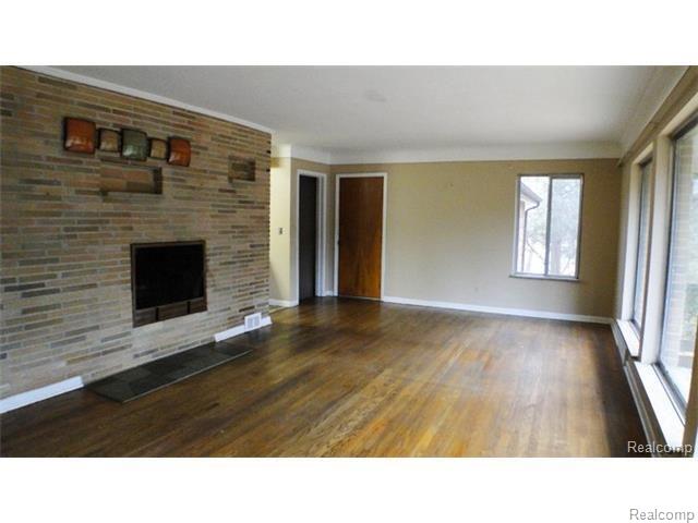 5180 Franklin Road Bloomfield Hills, MI 48302 - Photo 2 of 11 LIVING ROOM ADD VIEW.jpg