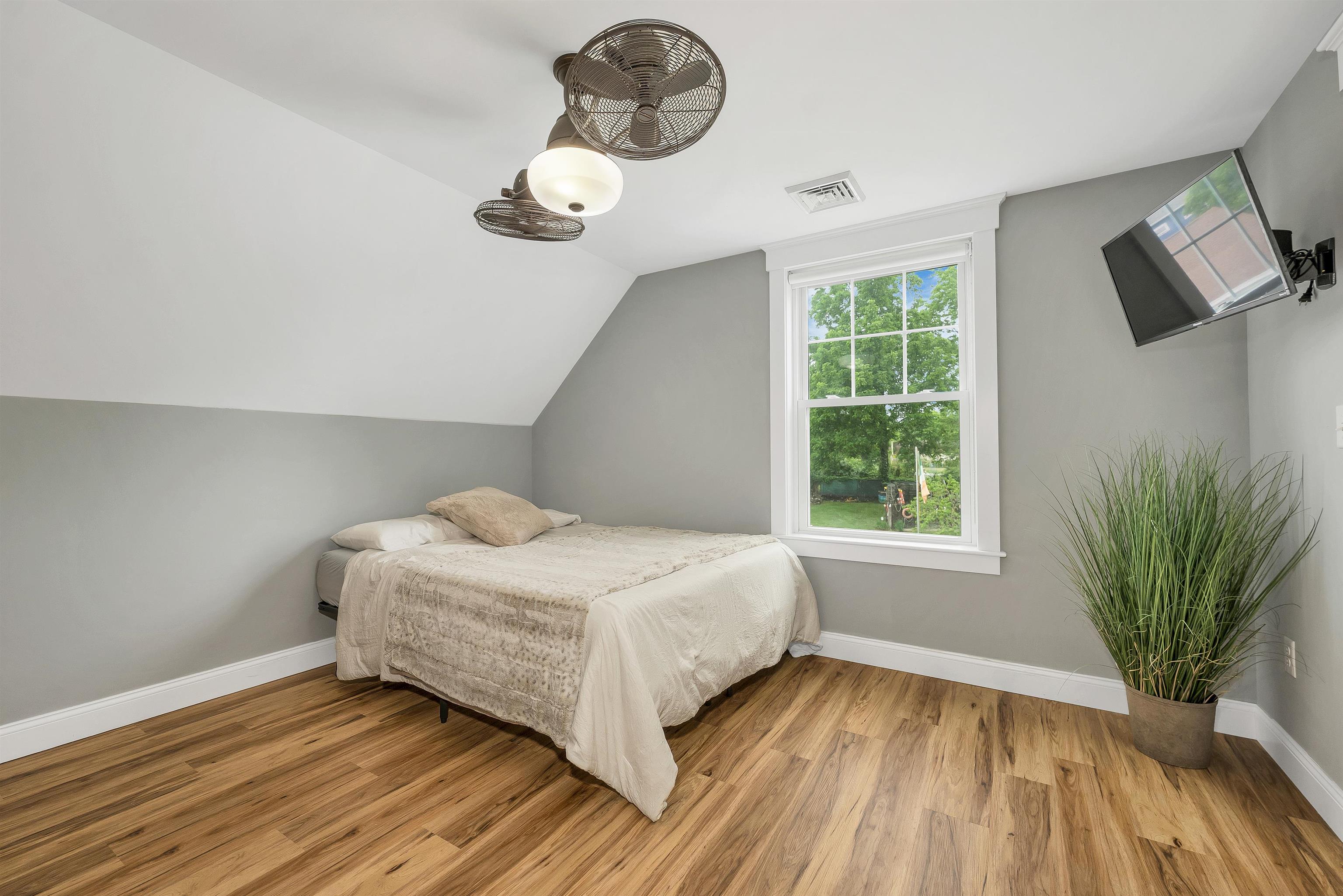 8 Heaphy Road Dover, NH 03820 - Photo 31 of 55
