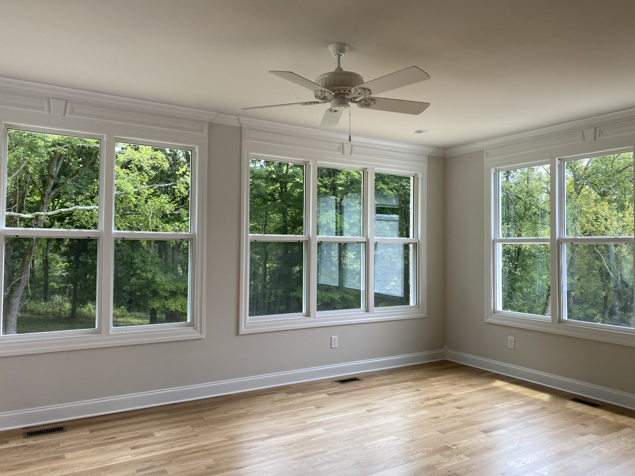 1074 Hideaway Road Columbia, TN 38401 - Photo 10 of 10 a view of an empty room with a window