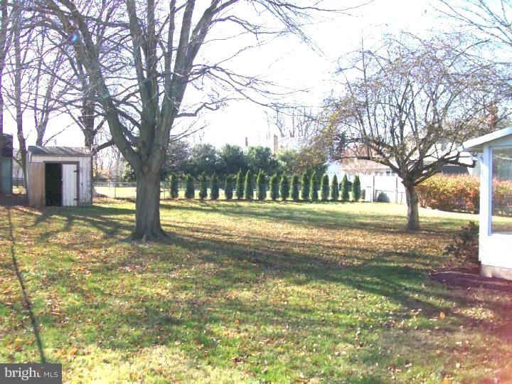 743 Deerfield Road Warminster, PA 18974 - Photo 19 of 23 Back Yard