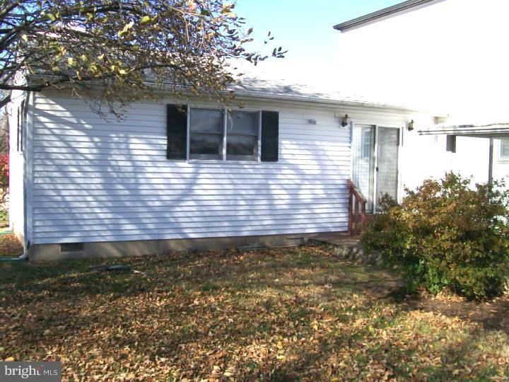 743 Deerfield Road Warminster, PA 18974 - Photo 22 of 23 Exterior Back