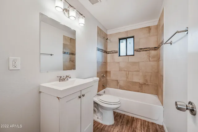 $1,395 | 1744 West Glendale Avenue, Unit 10, Phoenix, AZ 85021