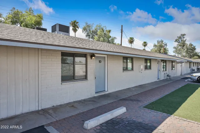 $1,395 | 1744 West Glendale Avenue, Unit 10, Phoenix, AZ 85021