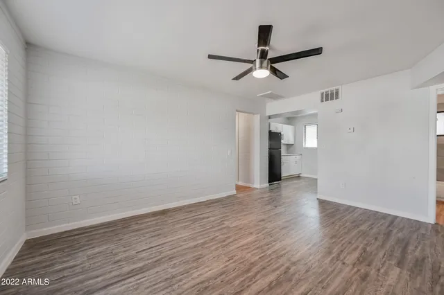 $1,395 | 1744 West Glendale Avenue, Unit 10, Phoenix, AZ 85021