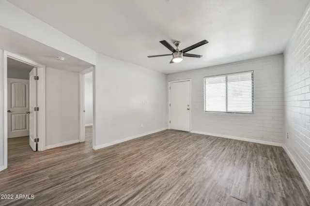 $1,395 | 1744 West Glendale Avenue, Unit 10, Phoenix, AZ 85021