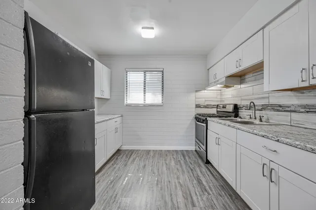 $1,395 | 1744 West Glendale Avenue, Unit 10, Phoenix, AZ 85021