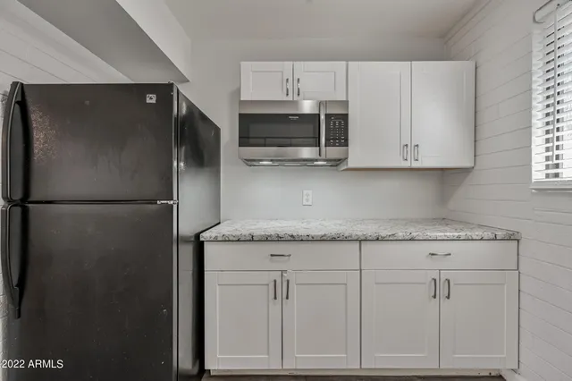 $1,395 | 1744 West Glendale Avenue, Unit 10, Phoenix, AZ 85021