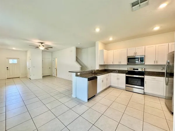 $1,900 | 6093 Acara Lane, Land O' Lakes, FL 34638