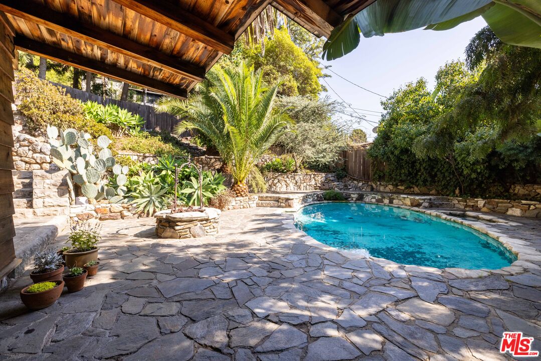 1748 Laurel Canyon Boulevard Los Angeles, CA 90046 - Photo 9 of 24 a view of yard