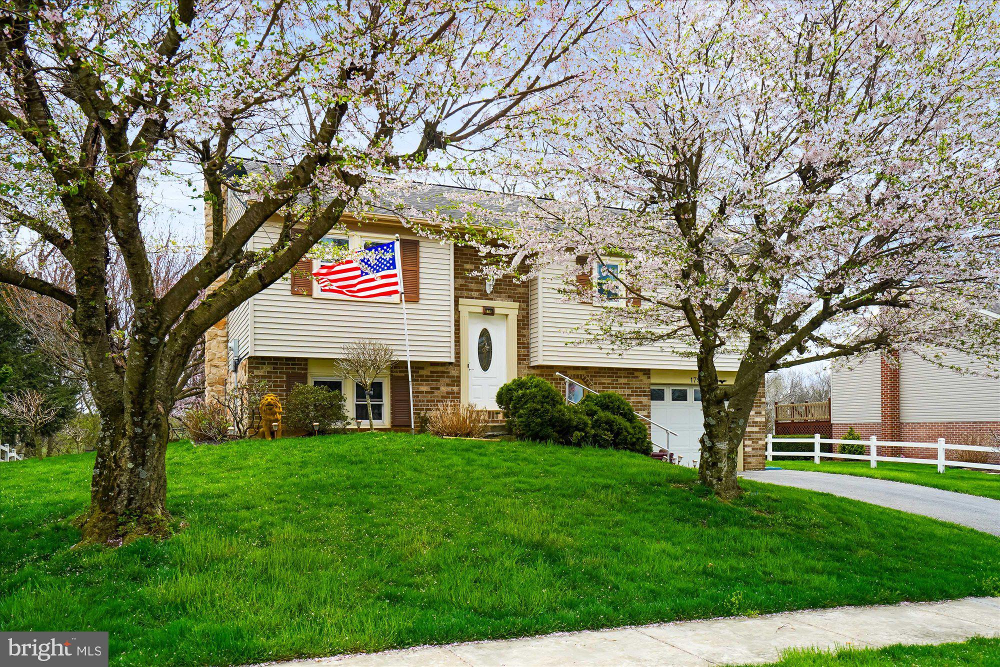 1790 Wilderness Road Lancaster, PA 17603 - Photo 2 of 24 Bi-level with one car garage