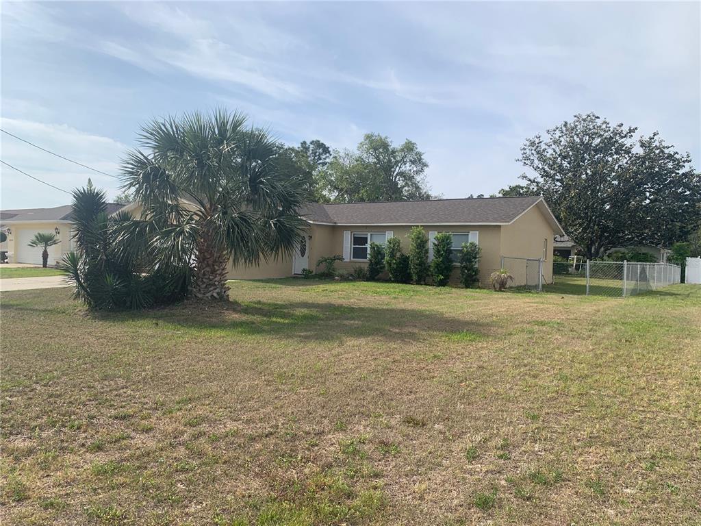 10440 Gatling Street Spring Hill, FL 34608 - Photo 11 of 28