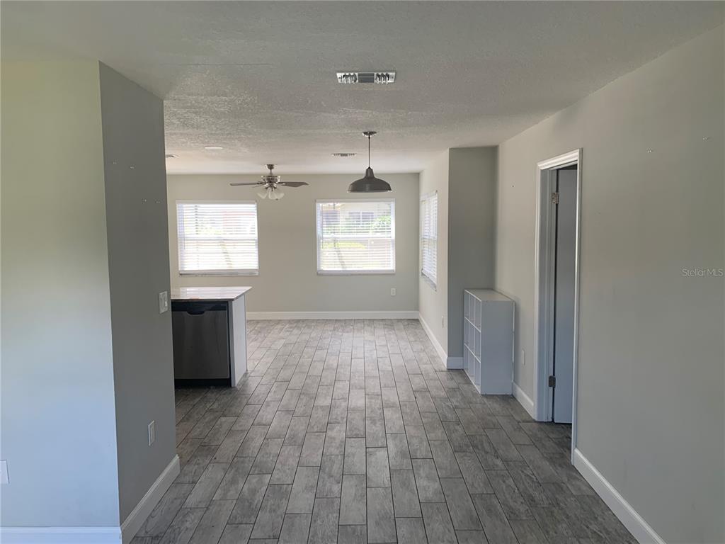 10440 Gatling Street Spring Hill, FL 34608 - Photo 15 of 28