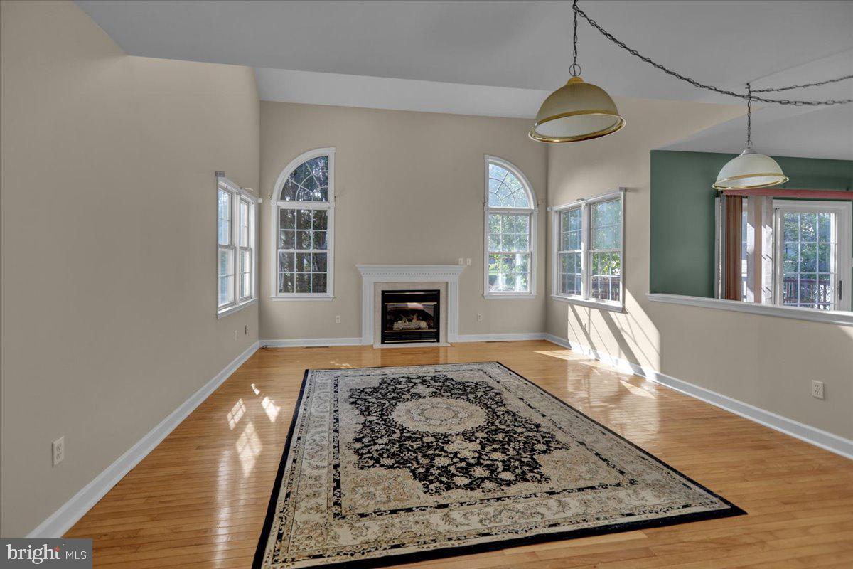 10 Virginia Avenue Sinking Spring, PA 19608 - Photo 7 of 35 a living room with a rug