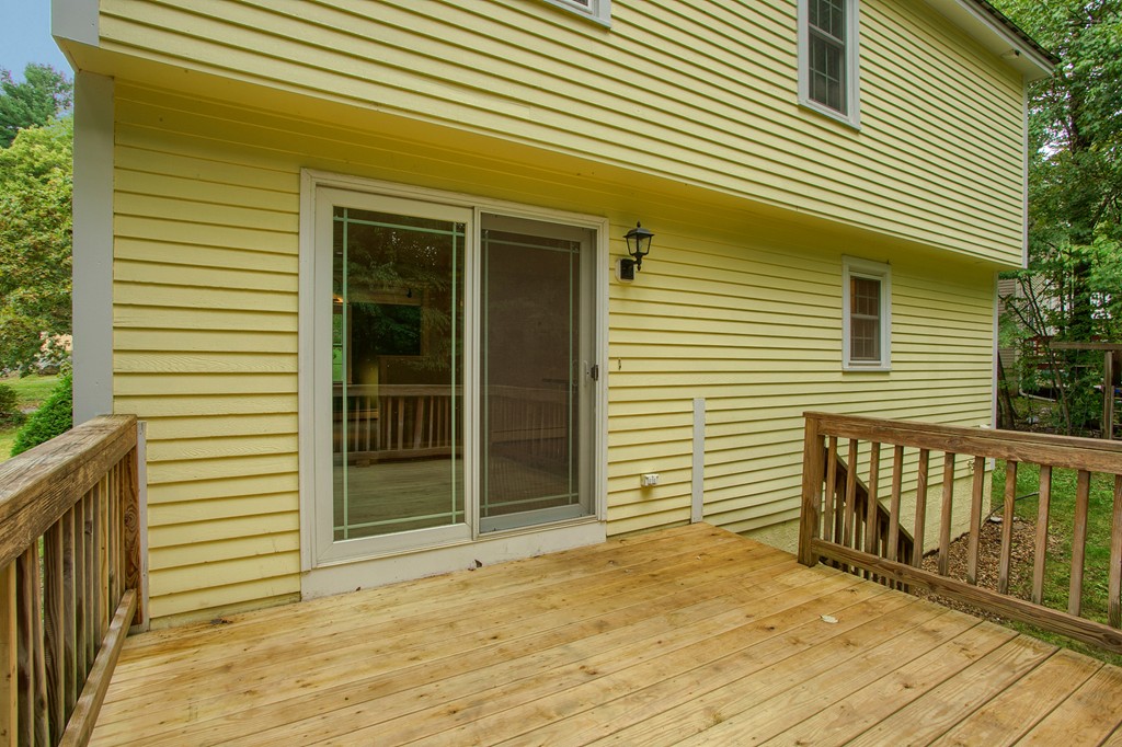 249 Stoneybrook Road Fitchburg, MA 01420 - Photo 9 of 29 Gallery Image 9