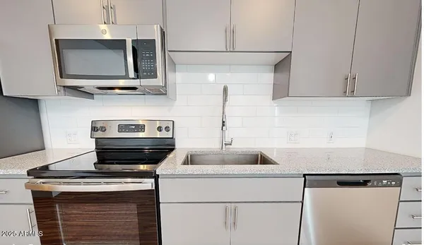 $1,381 | 26810 North 27th Avenue, Phoenix, AZ 85085