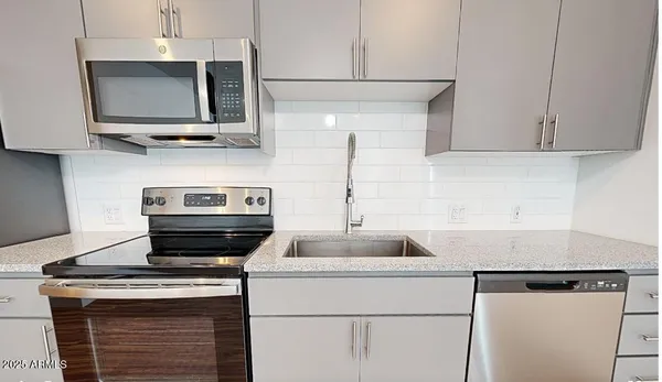 $1,266 | 26800 North 27th Avenue, Phoenix, AZ 85085