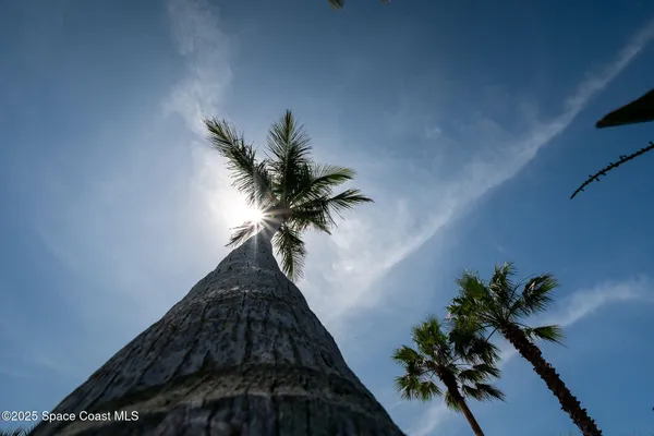 $849,900 | 1364 Palmer Court, Cocoa Beach, FL 32931