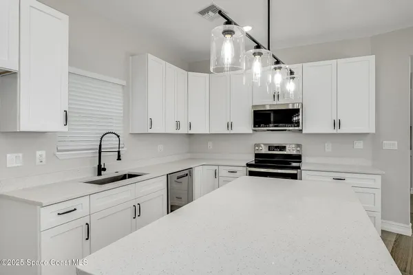 $849,900 | 1364 Palmer Court, Cocoa Beach, FL 32931