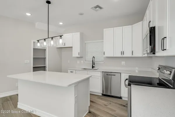 $849,900 | 1364 Palmer Court, Cocoa Beach, FL 32931