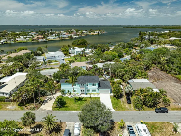 $849,900 | 1364 Palmer Court, Cocoa Beach, FL 32931