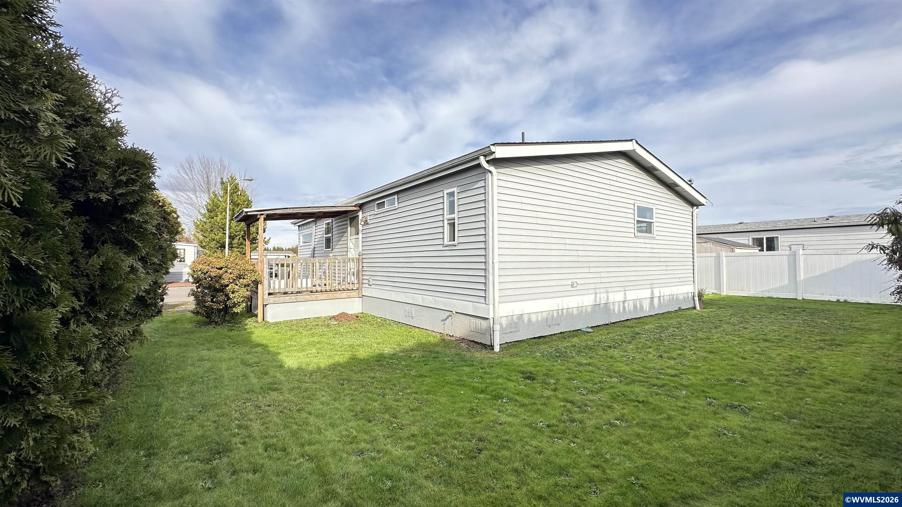 5422 Portland Road Northeast, Unit 117 Salem, OR 97305 - Photo 39 of 45 Gallery Image 39