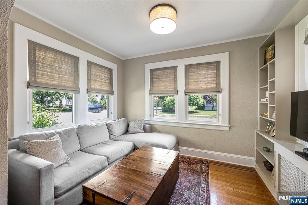 644 Linwood Avenue Ridgewood, NJ 07450 - Photo 12 of 42