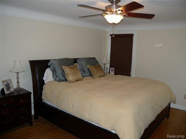428 Roland Road Grosse Pointe, MI 48236 - Photo 10 of 12 Master Bedroom