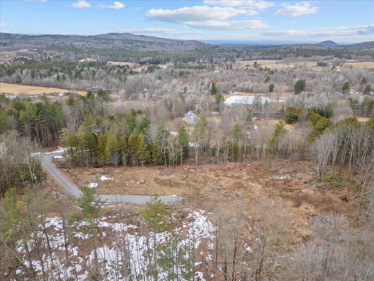 337 Chapin Road Essex Junction, VT 05452 - Photo 23 of 28