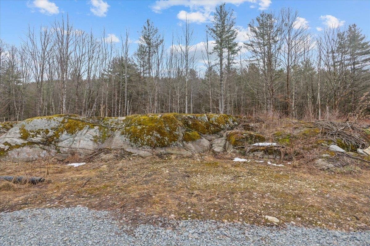 337 Chapin Road Essex Junction, VT 05452 - Photo 8 of 28