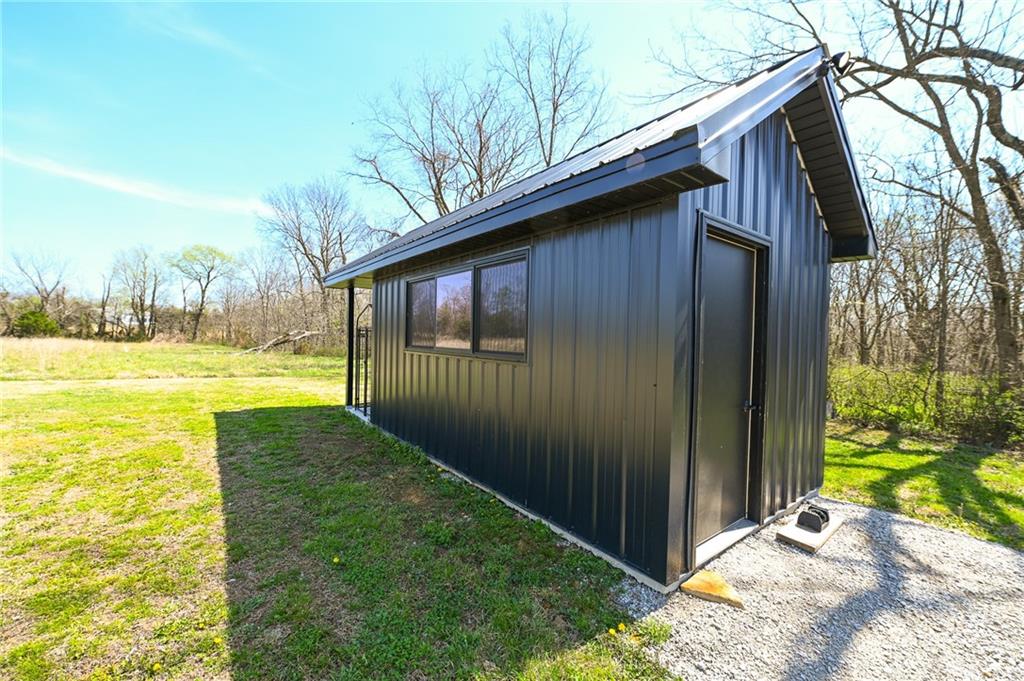 105 Southeast 40th Road Lamar, MO 64759 - Photo 25 of 62