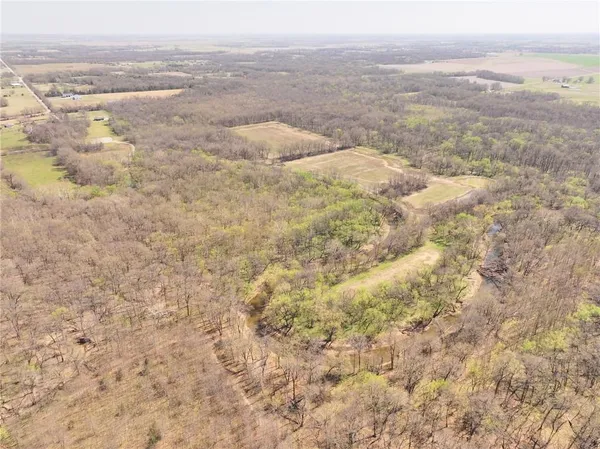 $1,200,000 | 105 Southeast 40th Road, Lamar, MO 64759